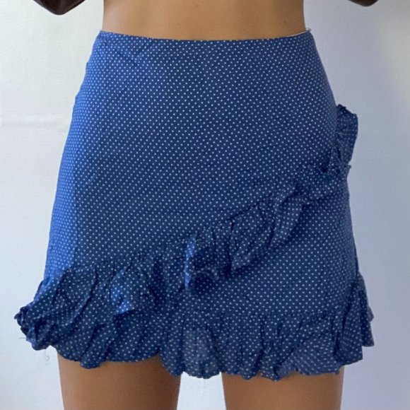 Blue mini skirt with ruffles - ACCEPTING OFFERS - Picture 1 of 3